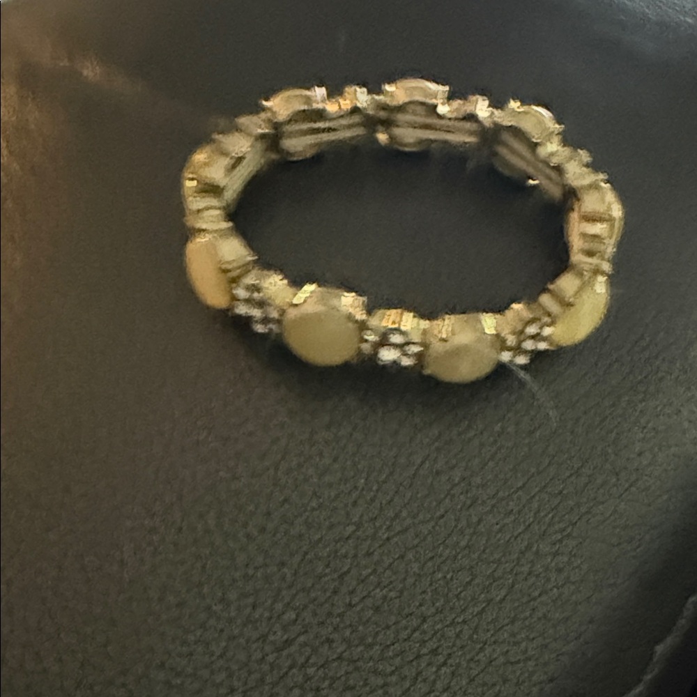 Elegant Gold and Silver Women's Bracelet